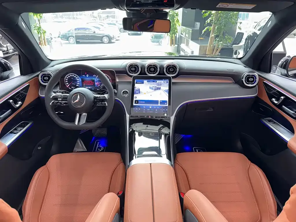 Mercedes-Benz GLC 2023 из CN, фото 2