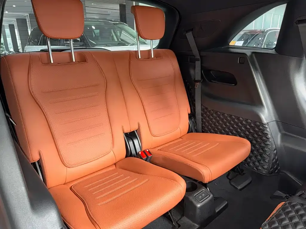 Mercedes-Benz GLC 2023 из CN, фото 3