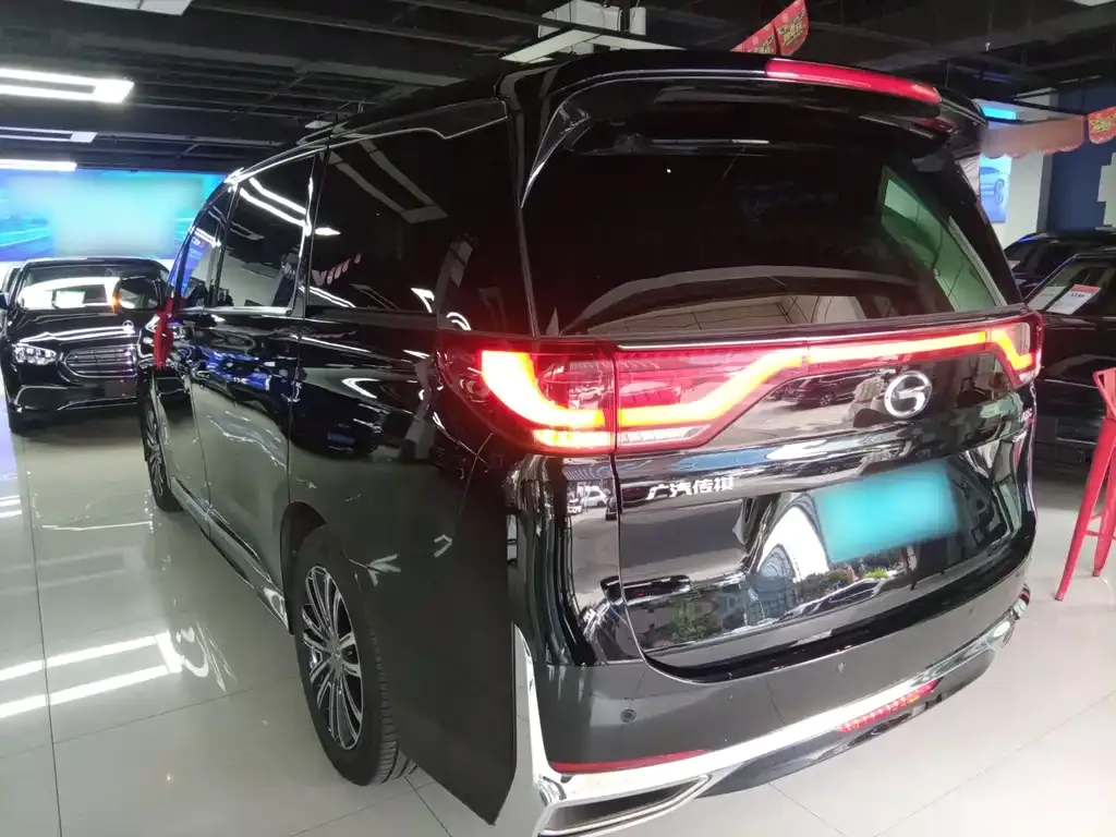 GAC Motor Trumpchi M8 — фото 9