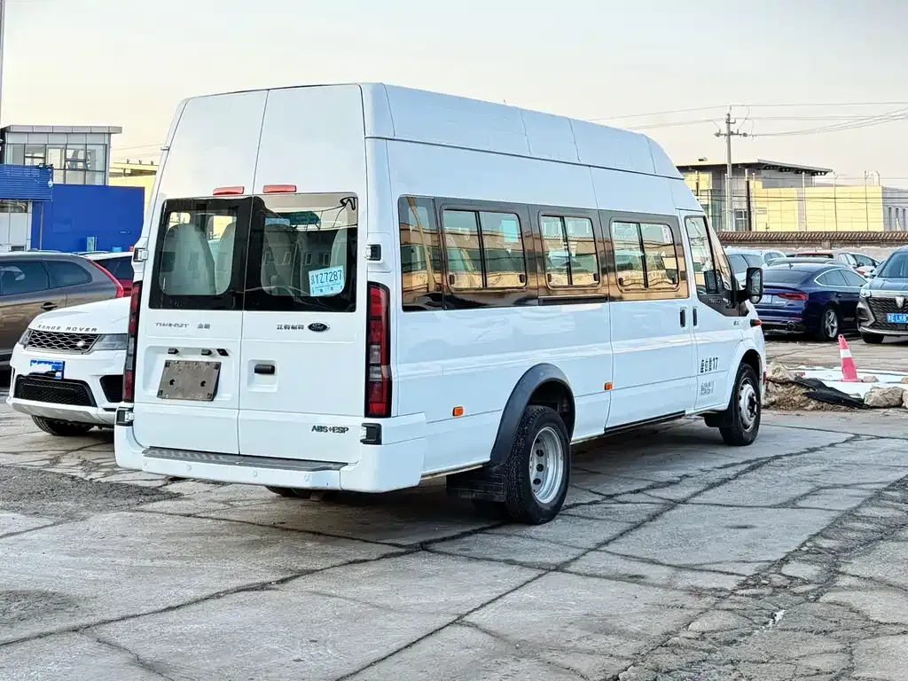 Ford Transit Custom 2021 из CN, фото 10