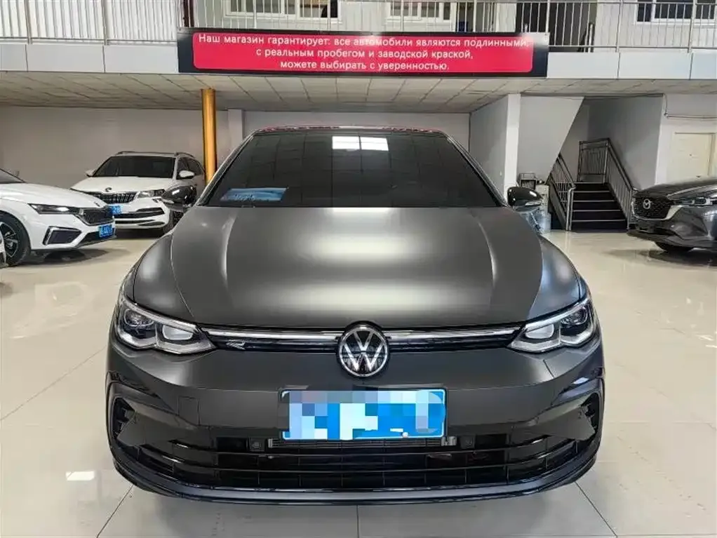 Volkswagen Golf 2023 из CN, фото 1