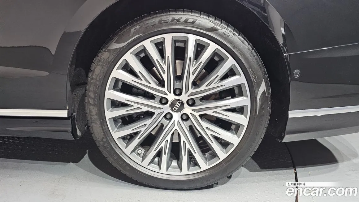 Audi A8 2023 из KR, фото 8