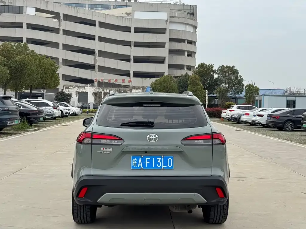 Toyota Corolla Cross — фото 9