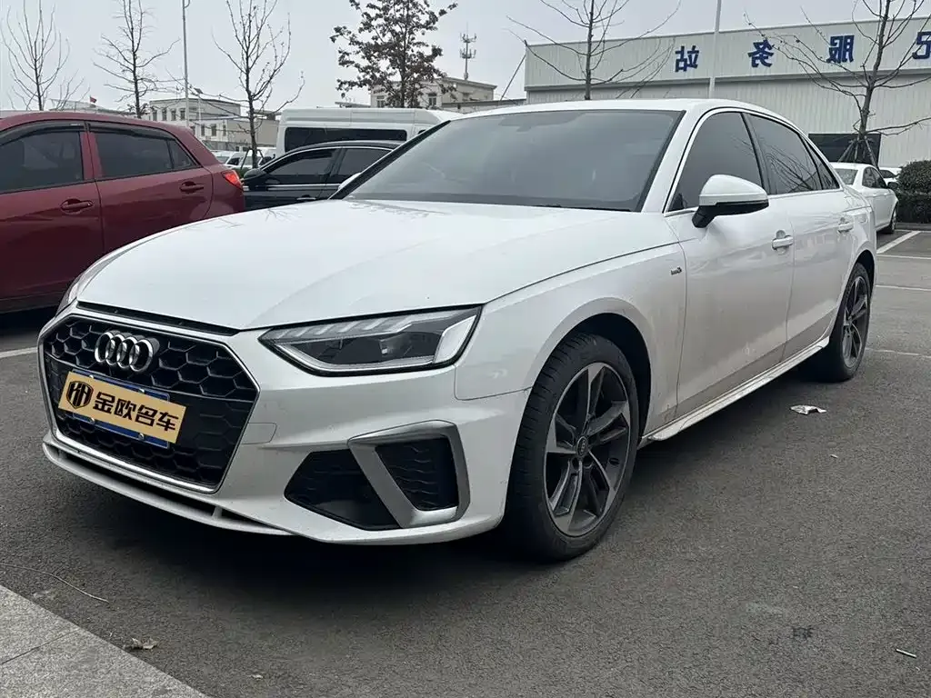 Audi A4L 2024 из CN, фото 1