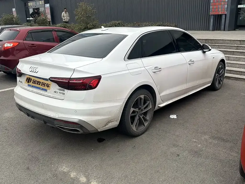Audi A4L 2024 из CN, фото 7