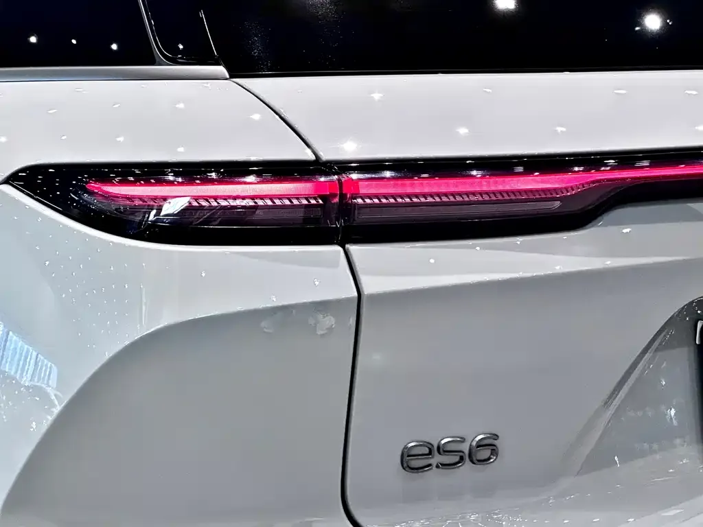 NIO ES6 — фото 2