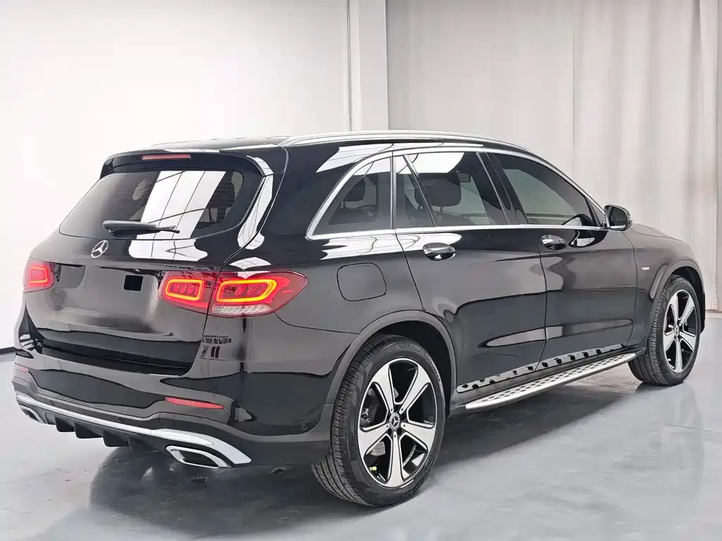 Mercedes-Benz GLC — фото 9