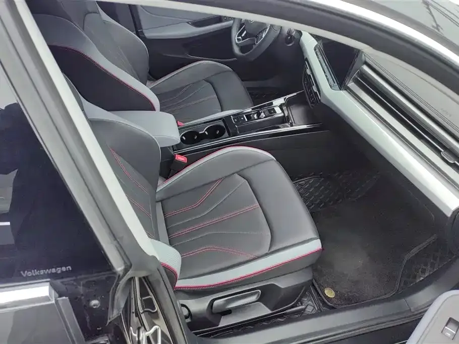 Volkswagen Lamando 2023 из CN, фото 6