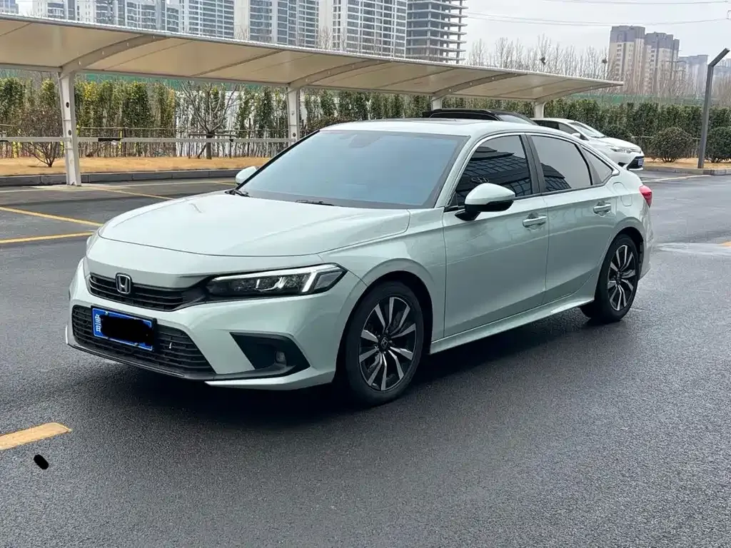 Honda Civic — фото 1