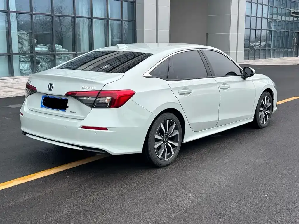Honda Civic — фото 8