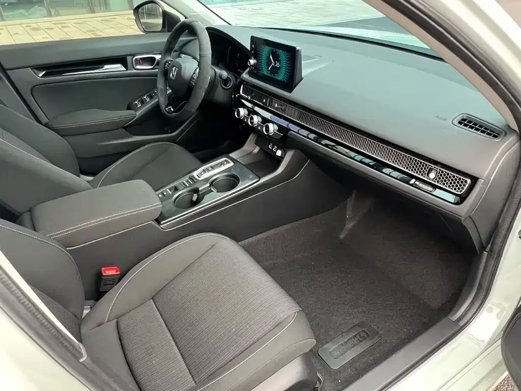 Honda Civic — фото 6