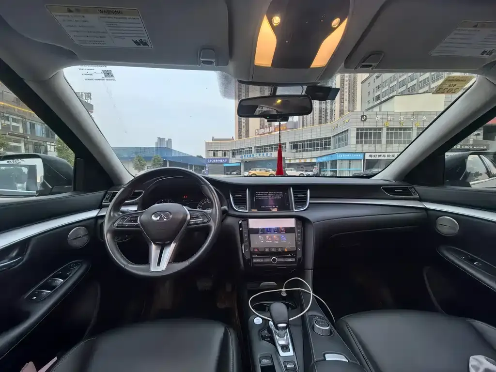 Infiniti QX50 2021 из CN, фото 2
