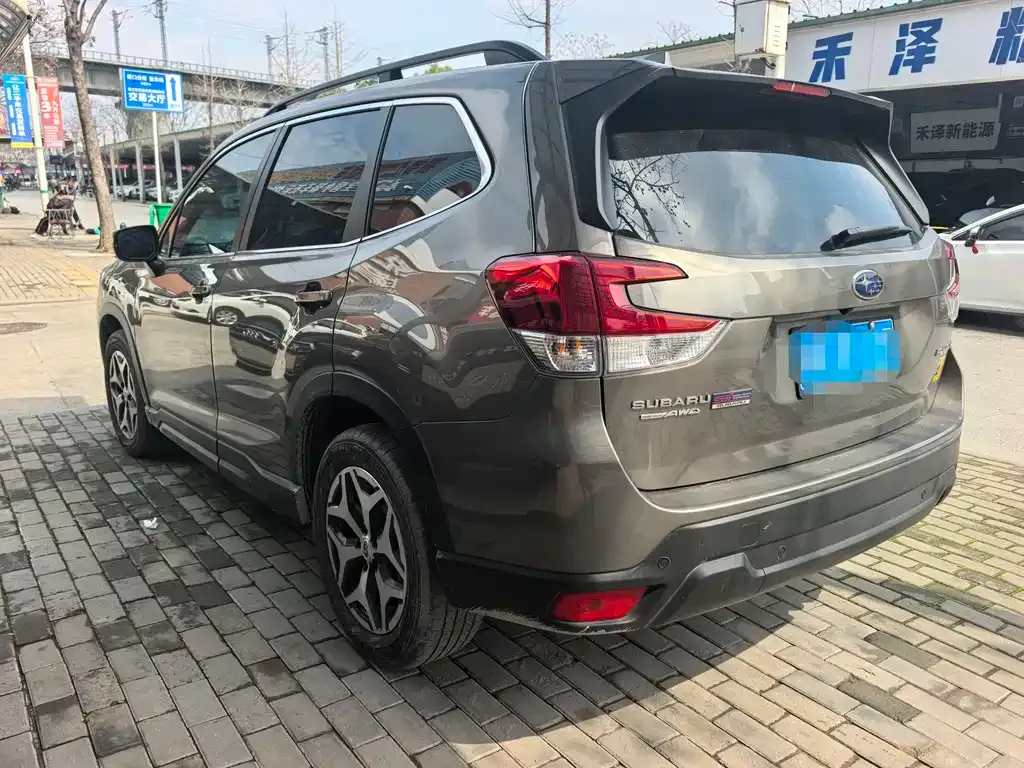 Subaru Forester 2021 из CN, фото 7