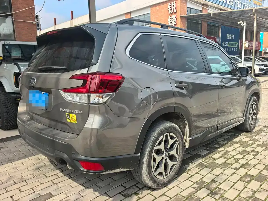 Subaru Forester 2021 из CN, фото 10