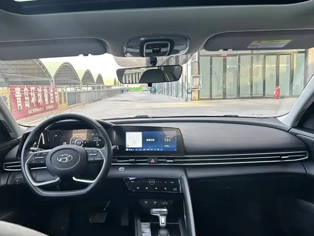 Hyundai Elantra 2022 из CN, фото 3