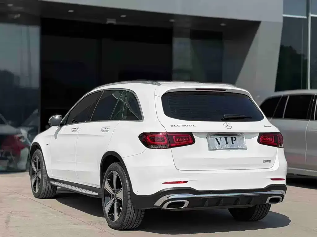 Mercedes-Benz GLC — фото 5