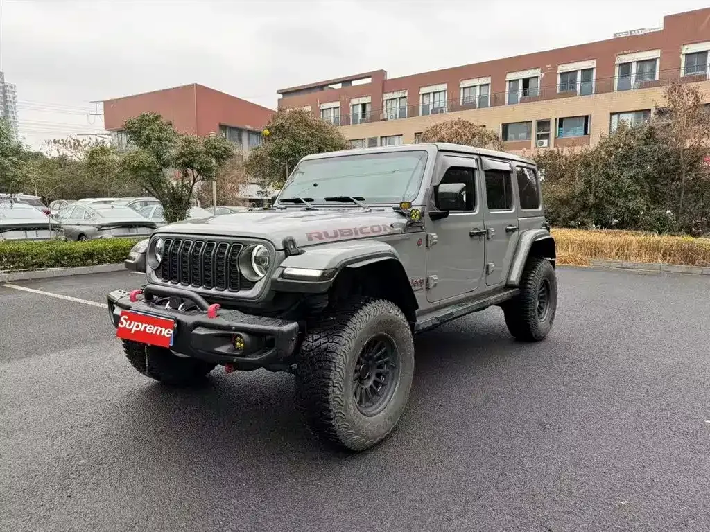 Jeep Wrangler — фото 6