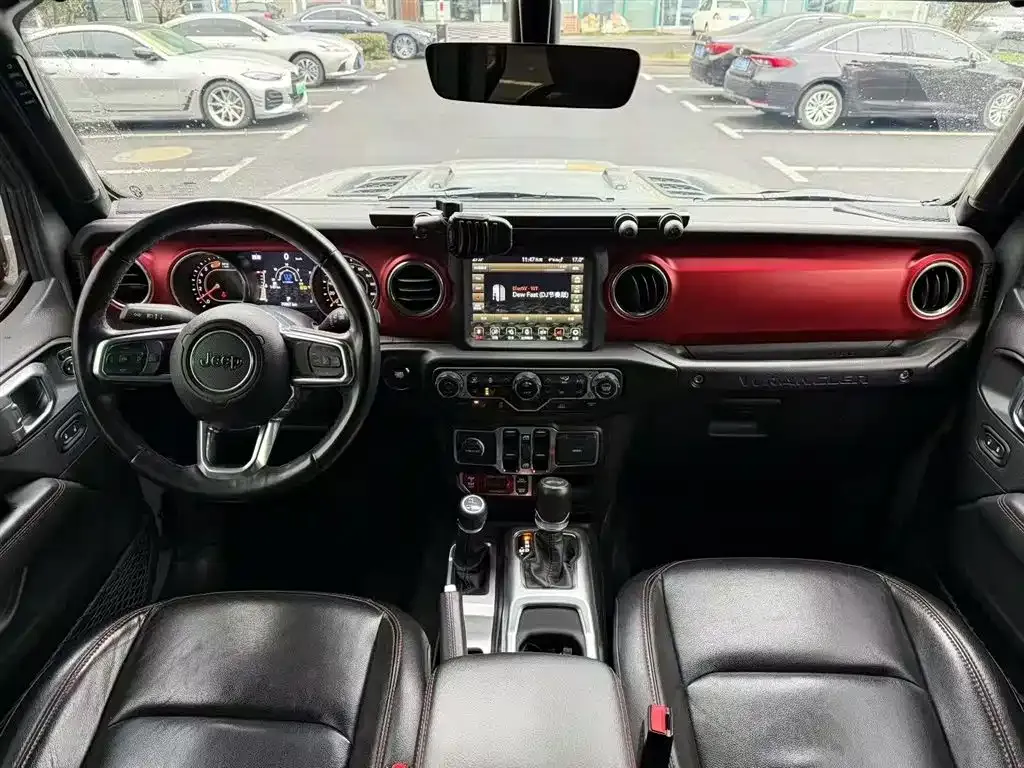 Jeep Wrangler — фото 4
