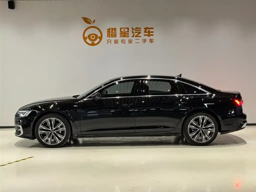 Audi A6L 2025 из CN, фото 2