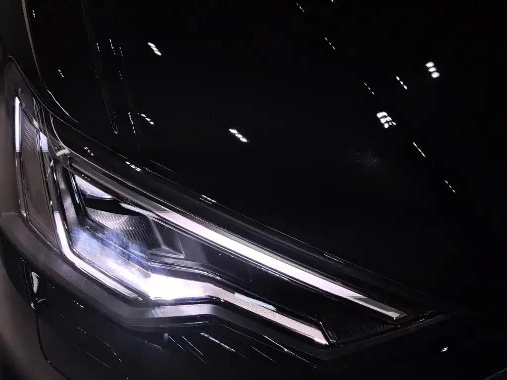 Audi A6L 2025 из CN, фото 8