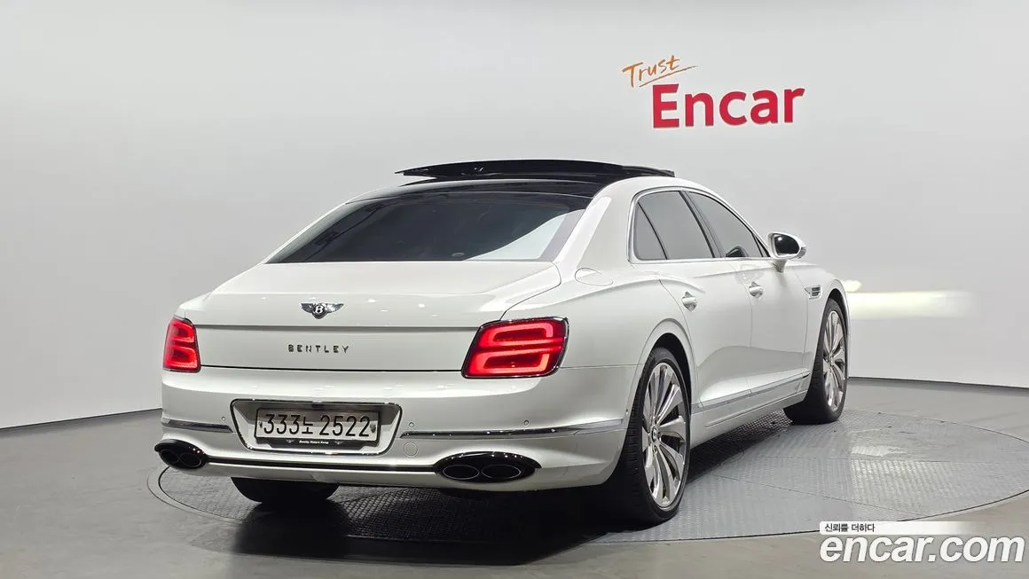 Bentley Flying Spur 2021 из KR, фото 3