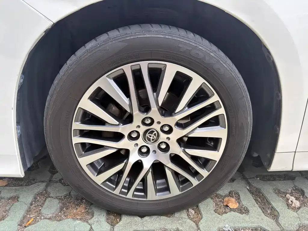 Toyota Alphard 2026 из CN, фото 8