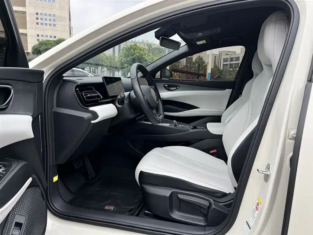 BYD Seal 06 — фото 2