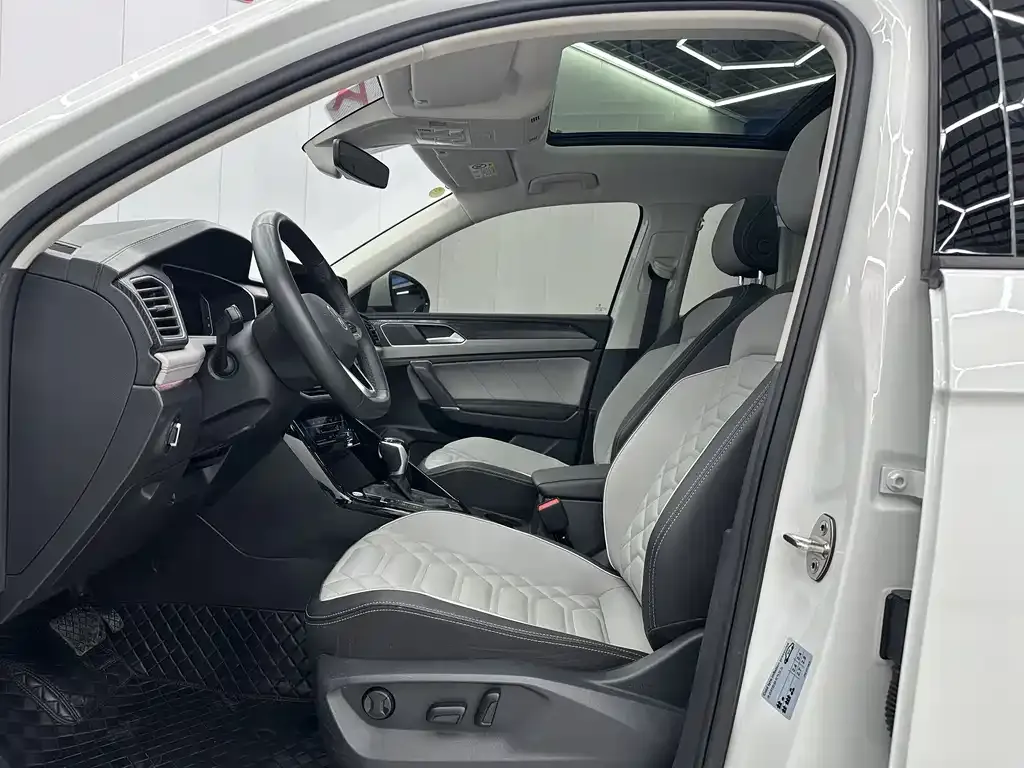 Volkswagen Tayron — фото 8