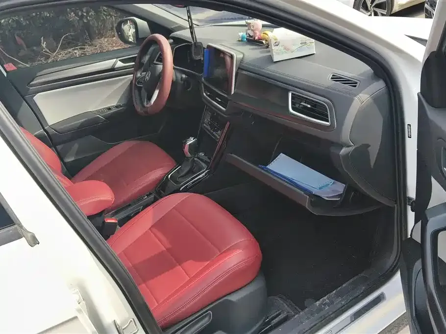 Volkswagen T-Roc 2025 из CN, фото 7