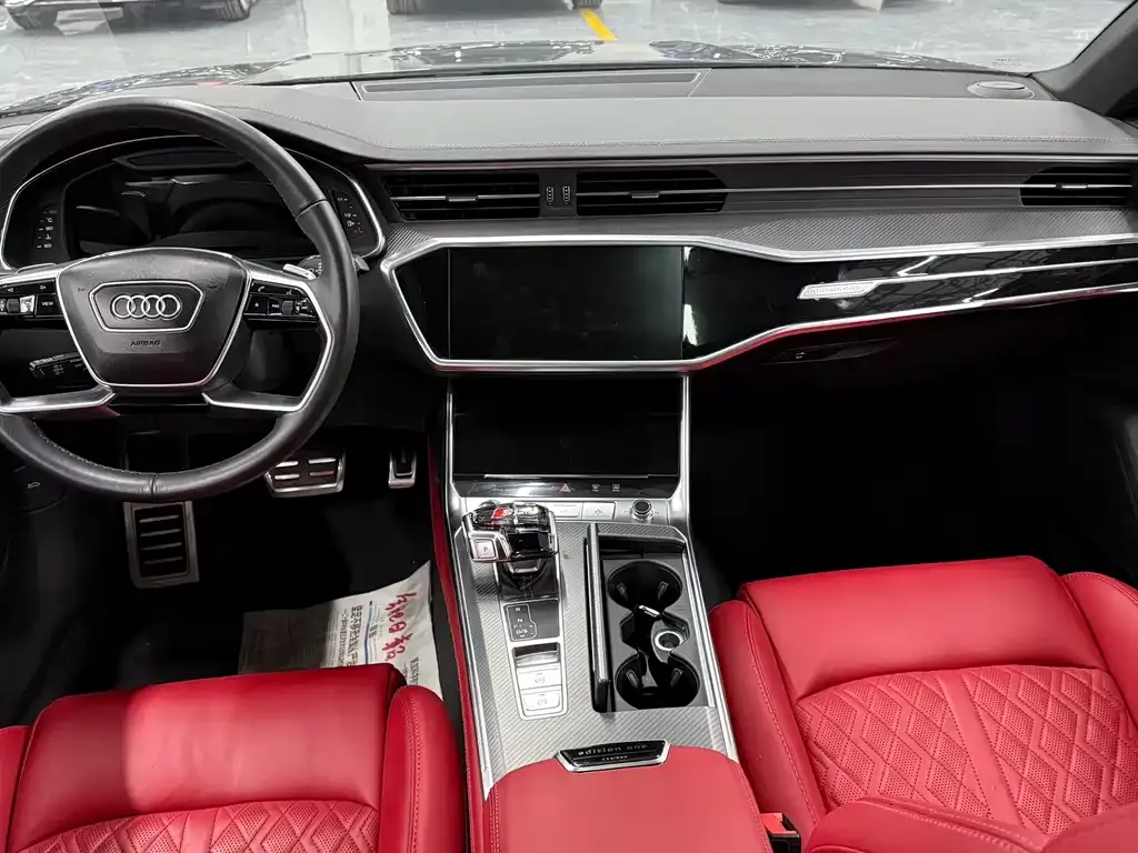 Audi A7L — фото 6