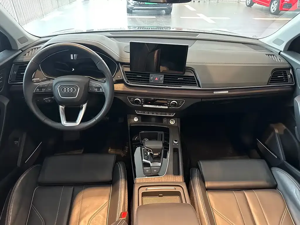 Audi Q5L 2023 из CN, фото 8