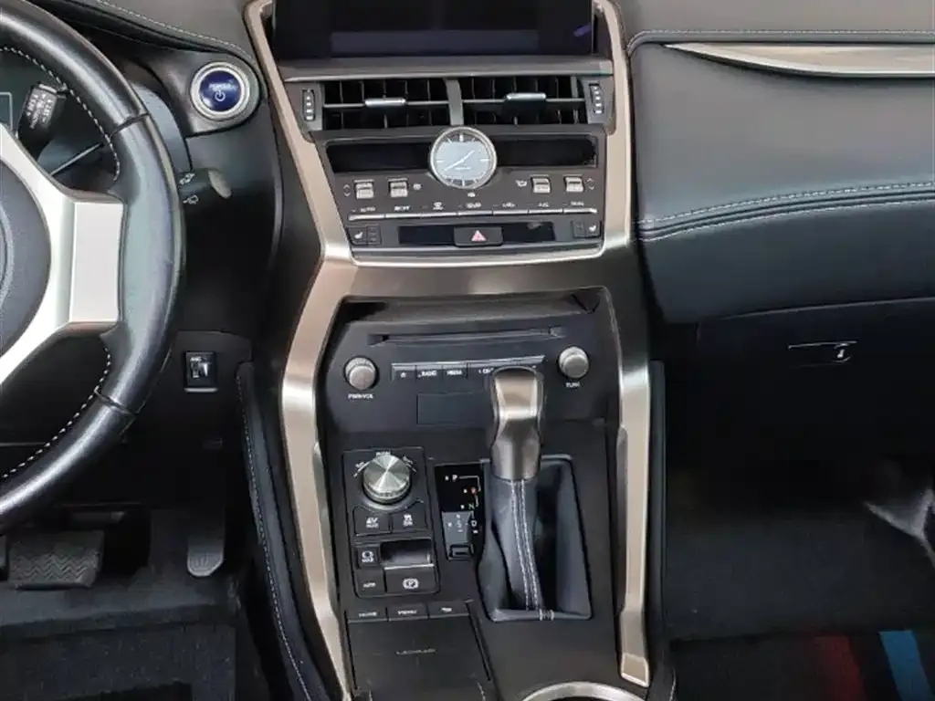 Lexus NX 2021 из CN, фото 3