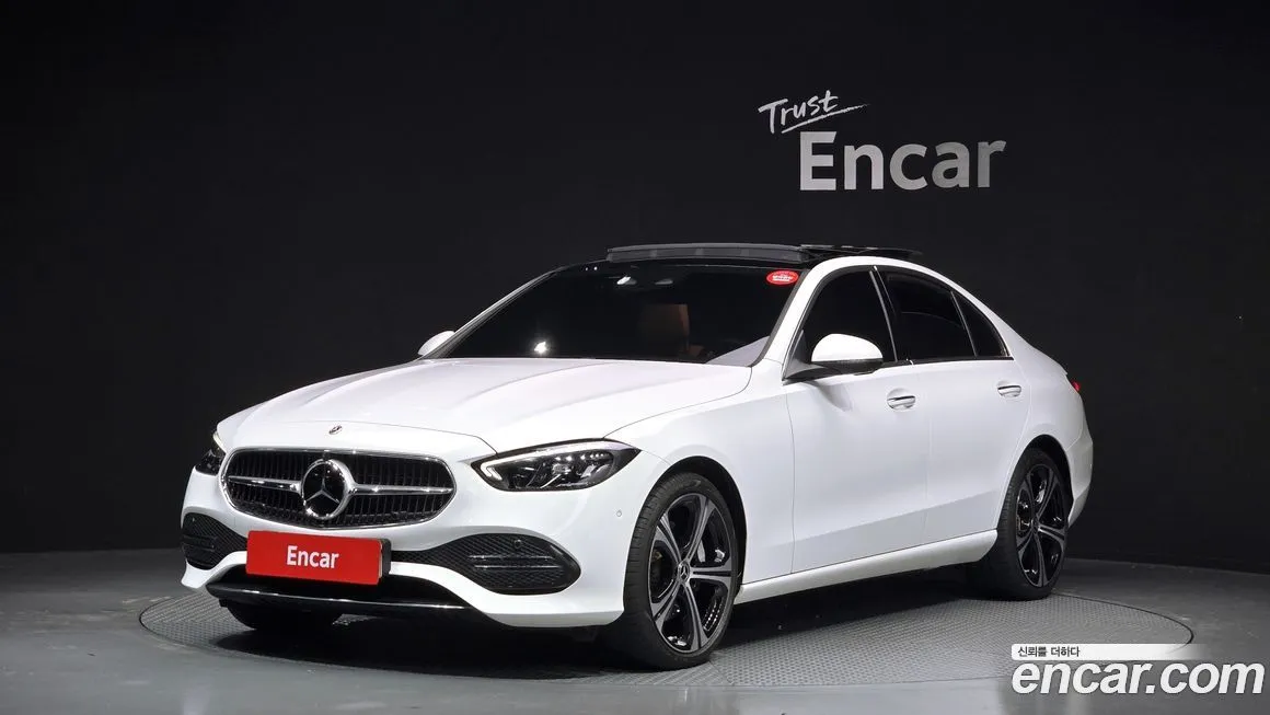 Mercedes-Benz C-Class — фото 1