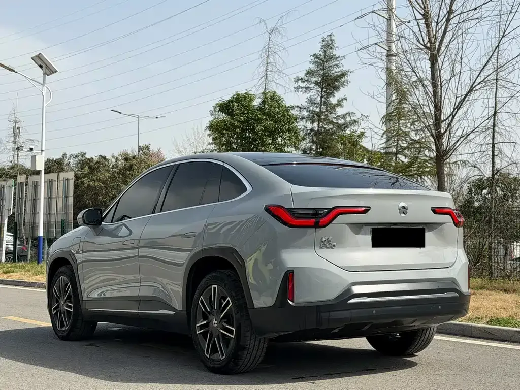 NIO EC6 — фото 7