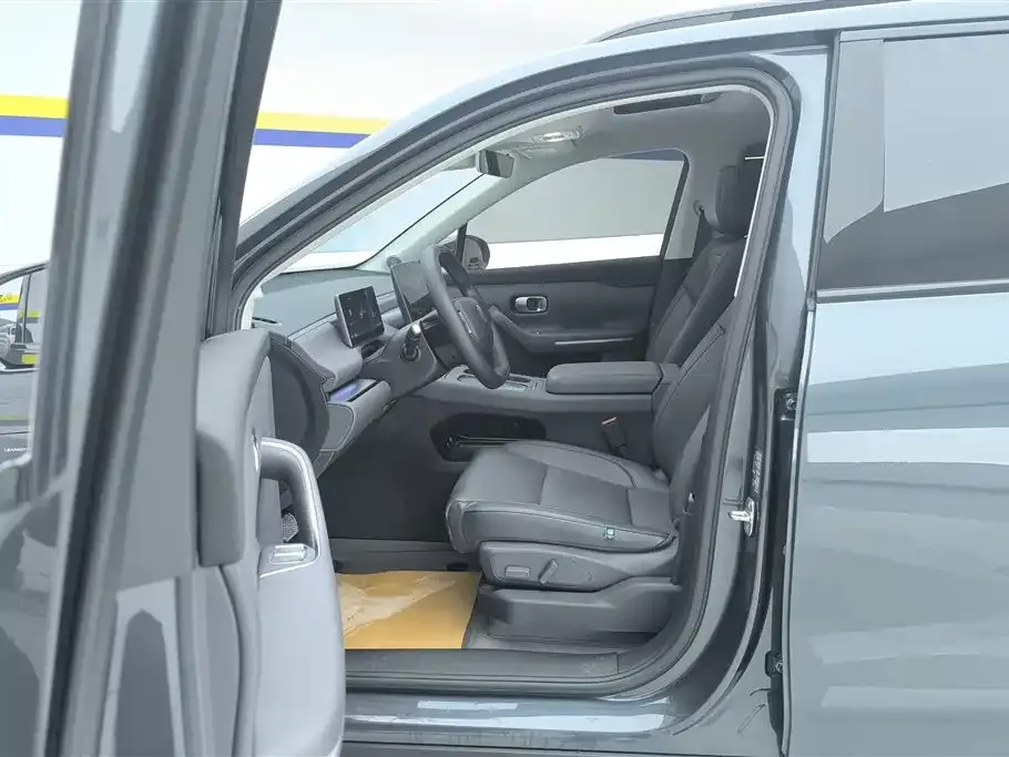 Leapmotor C16 2025 из CN, фото 7