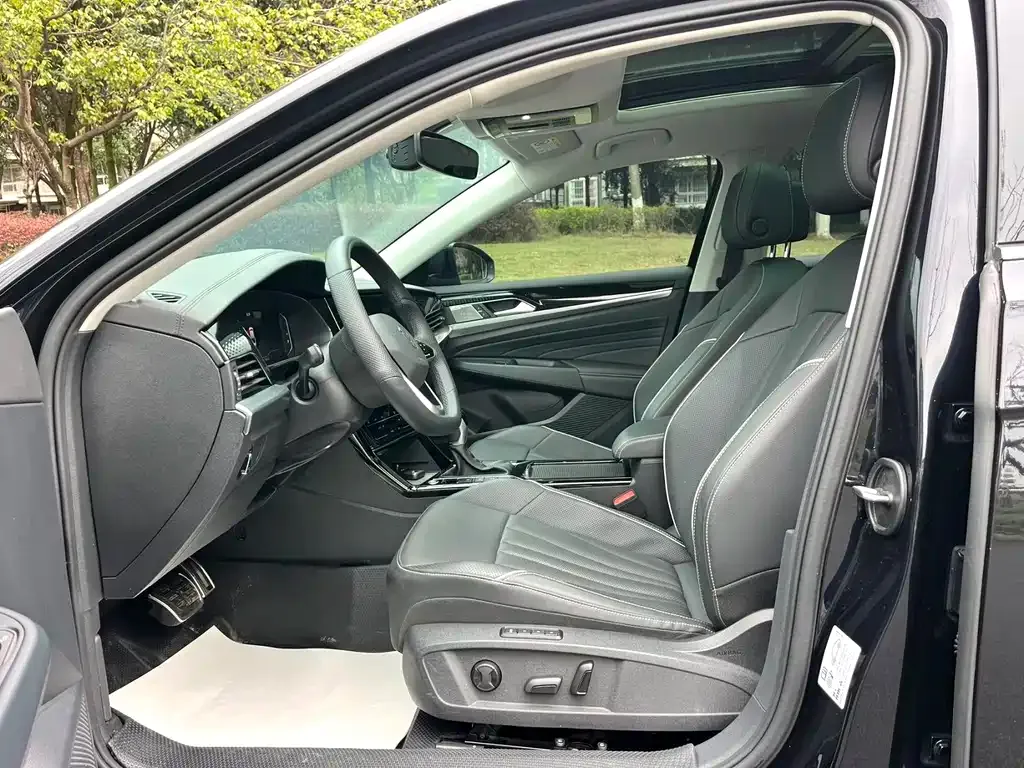 Volkswagen Passat — фото 7