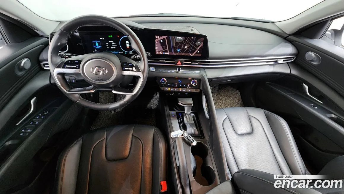 Hyundai AVANTE — фото 3