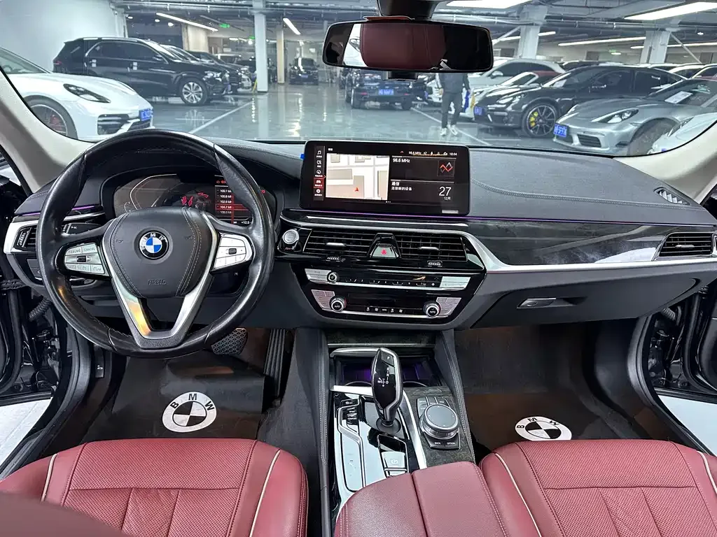 BMW 5 Series — фото 4