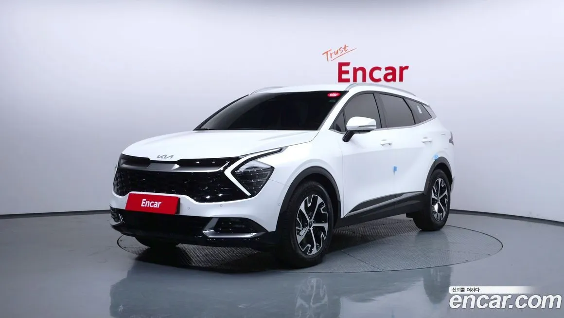 Kia Sportage — фото 1