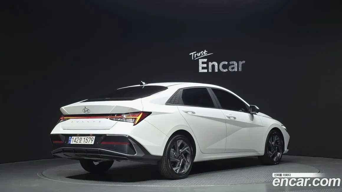 Hyundai AVANTE — фото 5