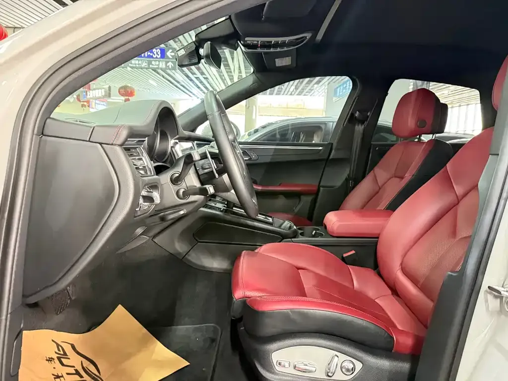 Porsche Macan 2023 из CN, фото 7