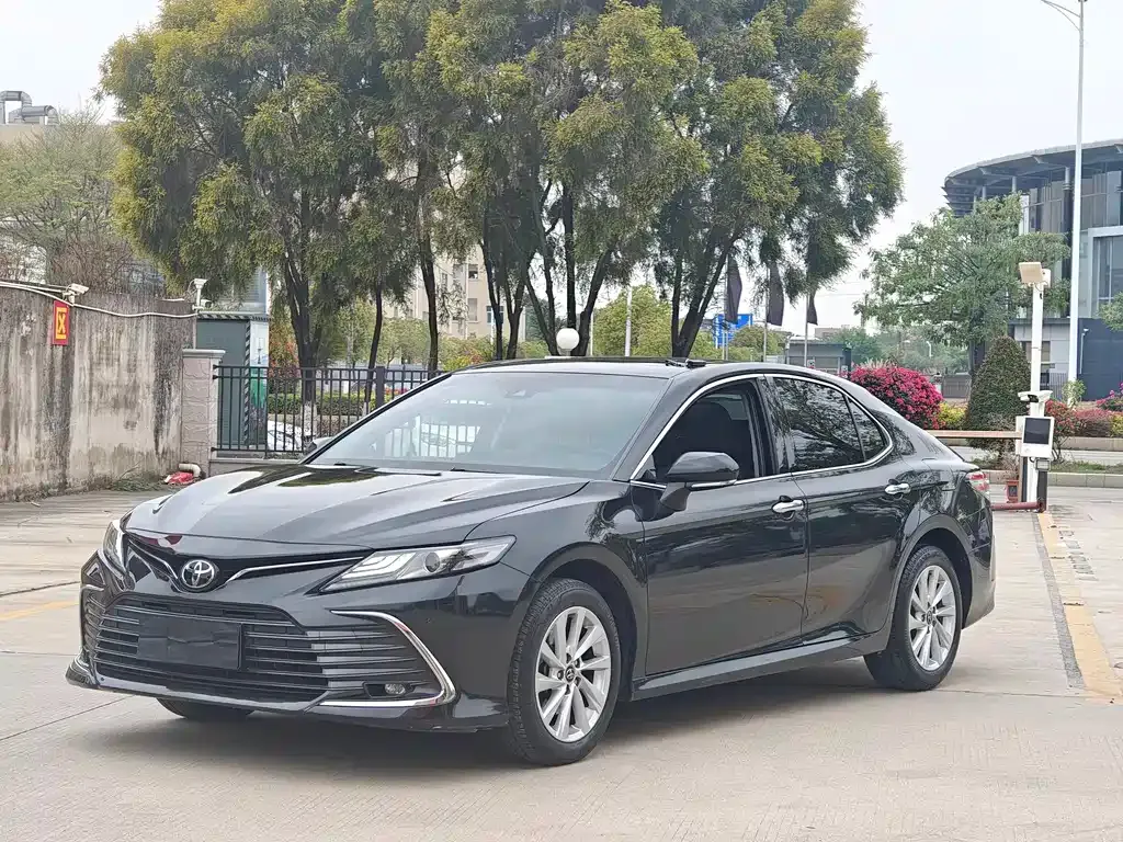 Toyota Camry 2021 из CN, фото 1