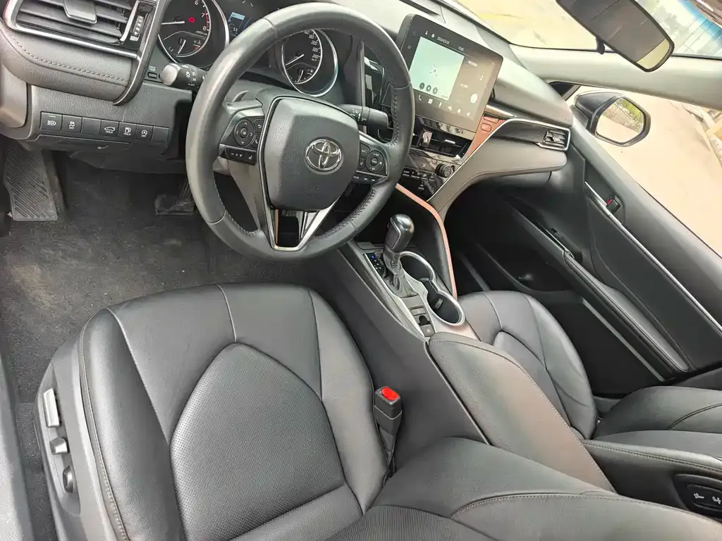 Toyota Camry 2021 из CN, фото 8