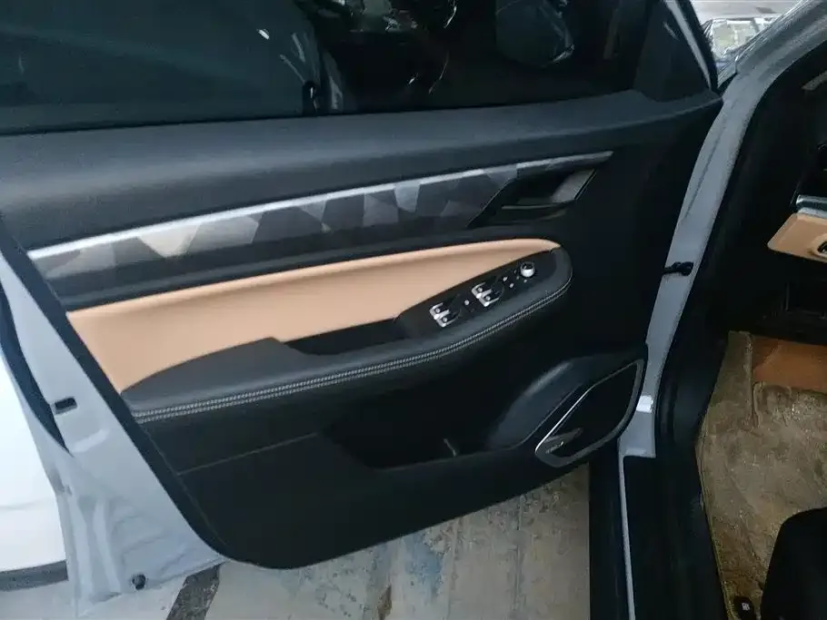 Geely Haoyue PRO 2024 из CN, фото 4