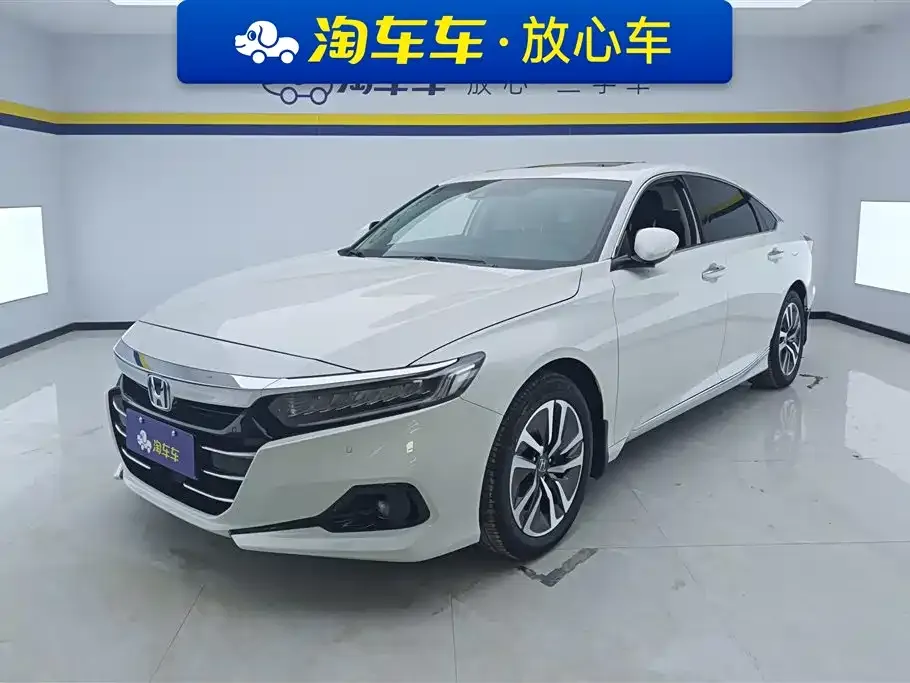Honda Accord — фото 1