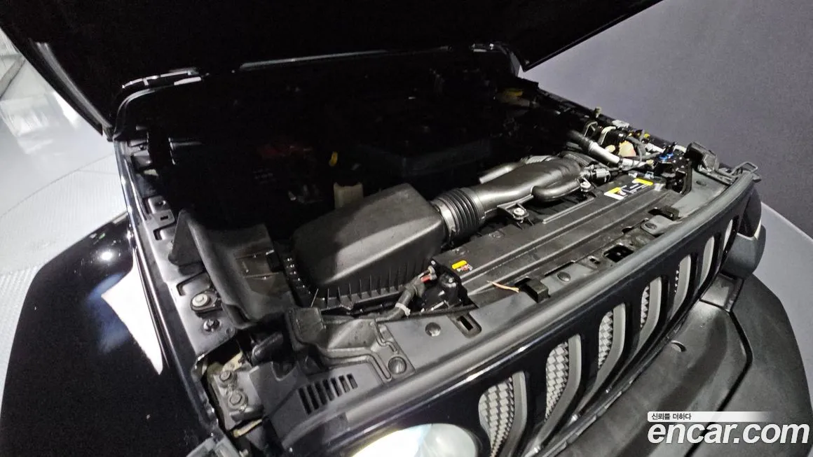 Jeep Wrangler 2021 из KR, фото 6