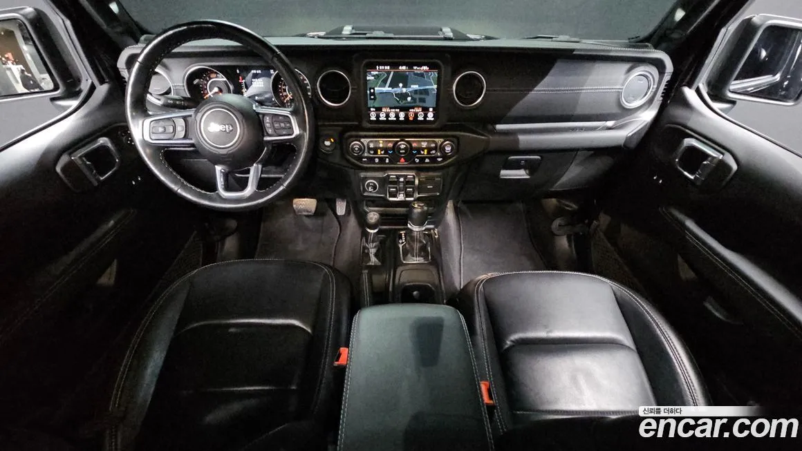 Jeep Wrangler 2021 из KR, фото 8