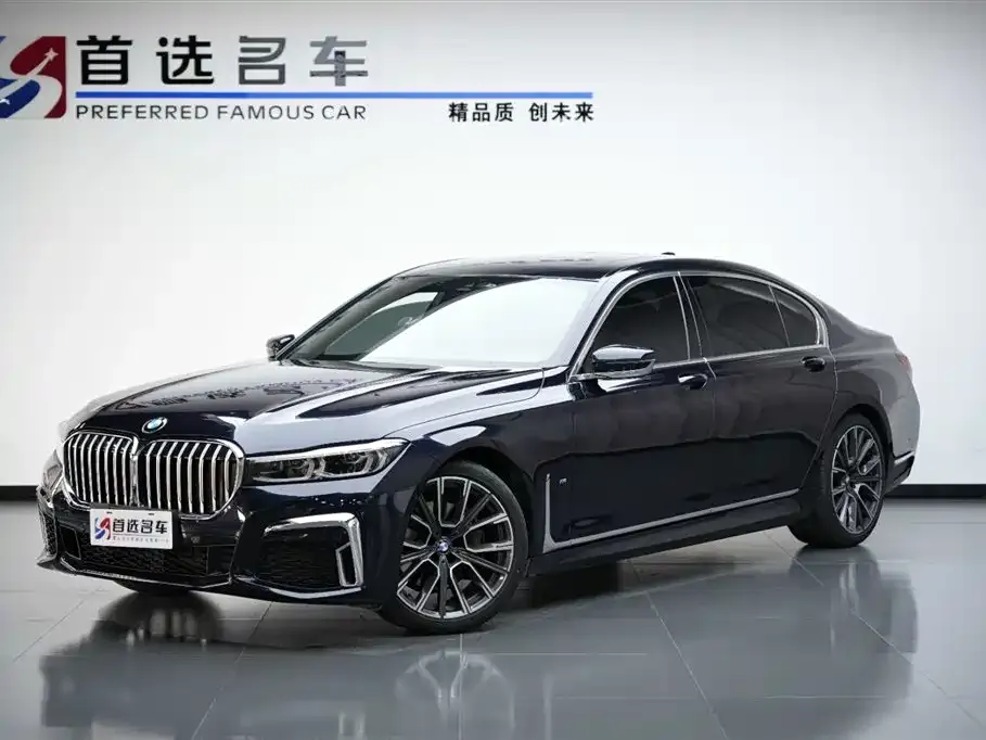 BMW 7 Series — фото 1