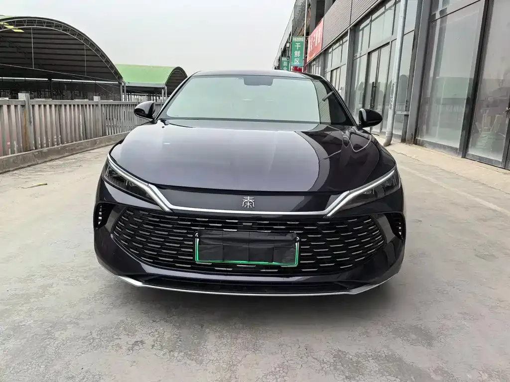 BYD Qin L — фото 9