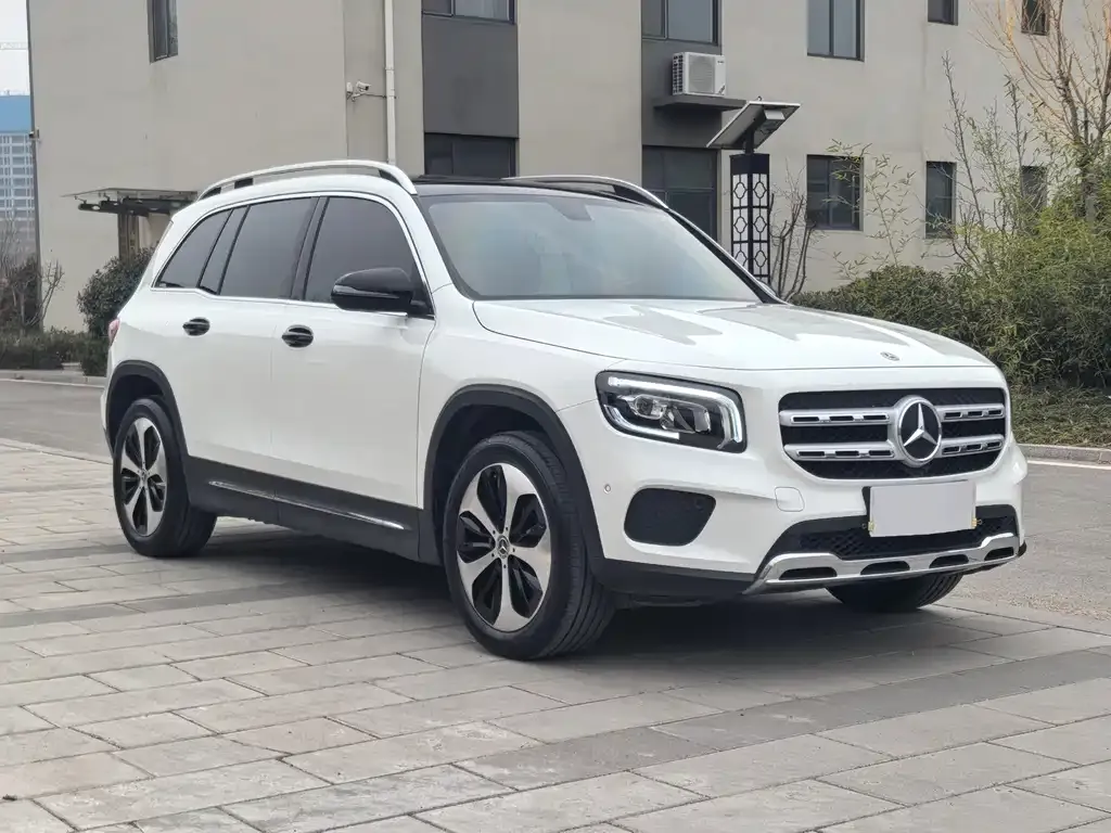 Mercedes-Benz GLB — фото 3